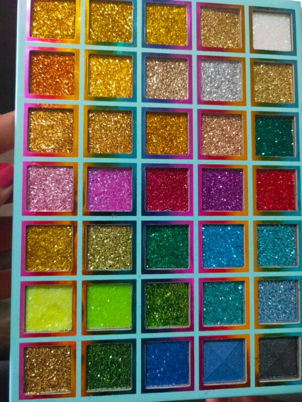 Mexican Eyeshadow Palette book - Image 4