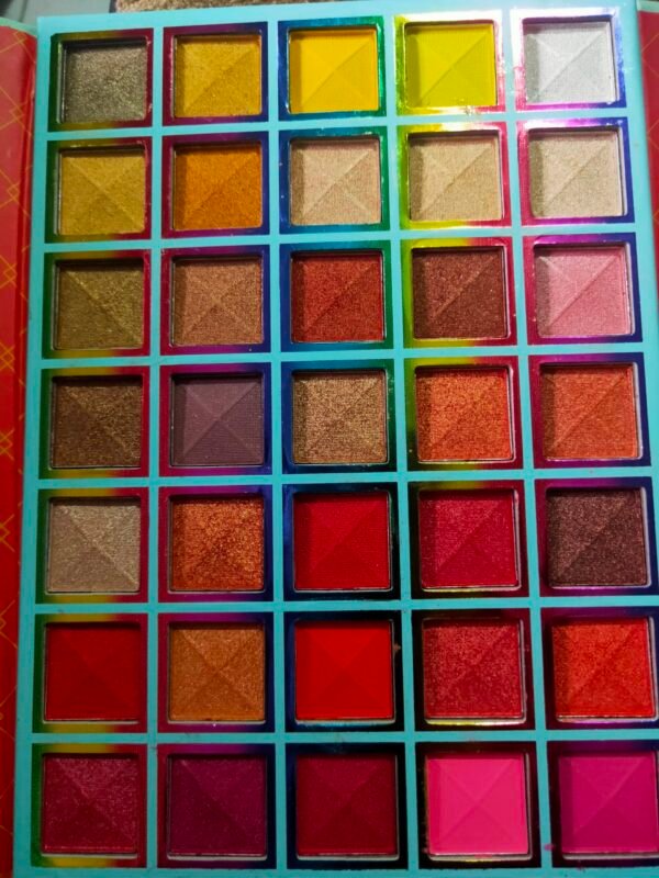 Mexican Eyeshadow Palette book - Image 5