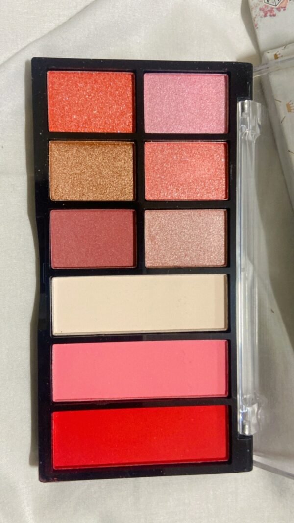 9 shade TFF eyeshadow palette - Image 2
