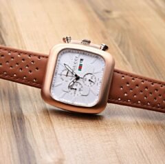 Gucci Men's watch