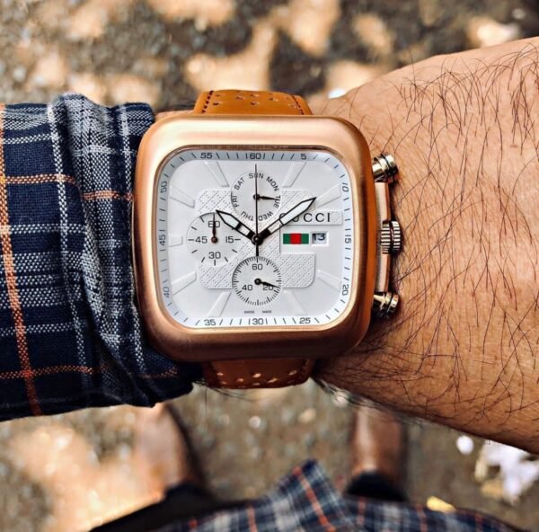 Gucci Men's watch - Image 2
