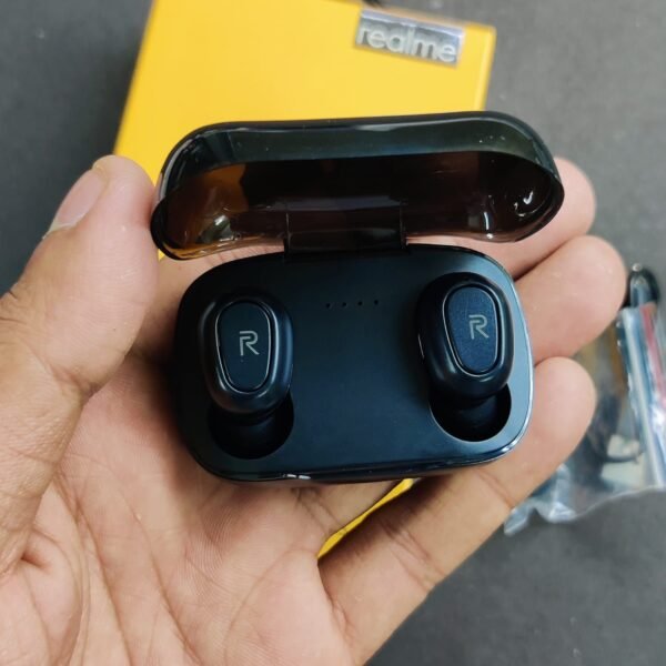 Realme Airpods - Image 3