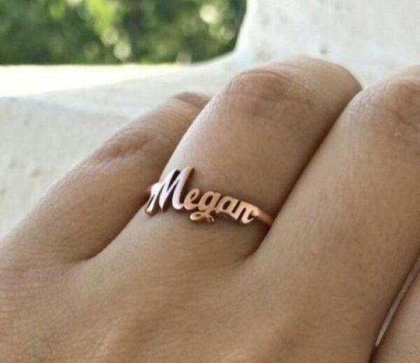 Name ring