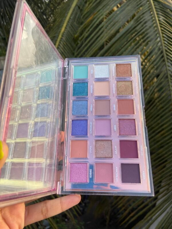 HUDA Beauty Mercury Retrograde - Image 3