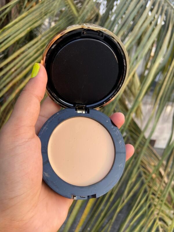 Hilary Rhoda Foundation + Compact - Image 5