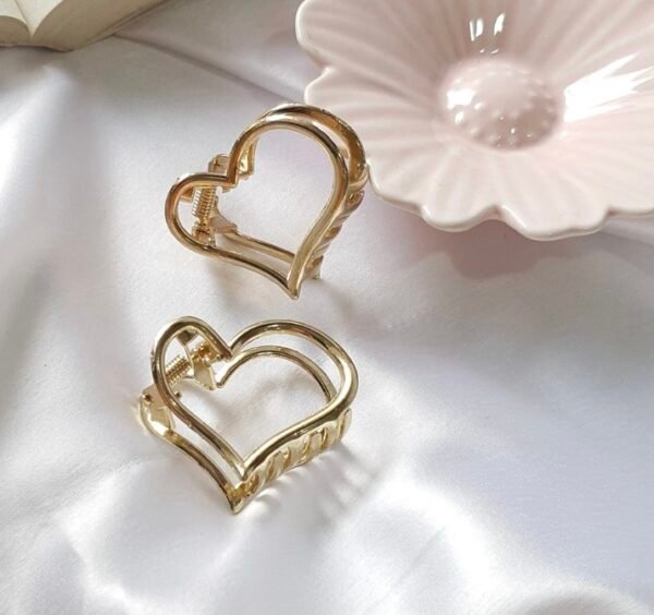 Heart Claws hair Clutch