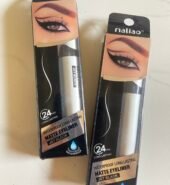 Matte eyeliner