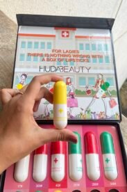 HUDA Beauty Capsule Creamy lipstick