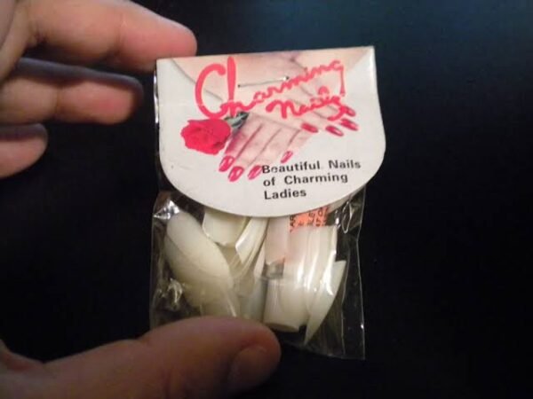 Fake nails