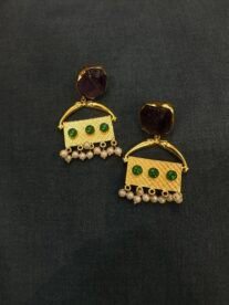 Zariya Pearl Earrings